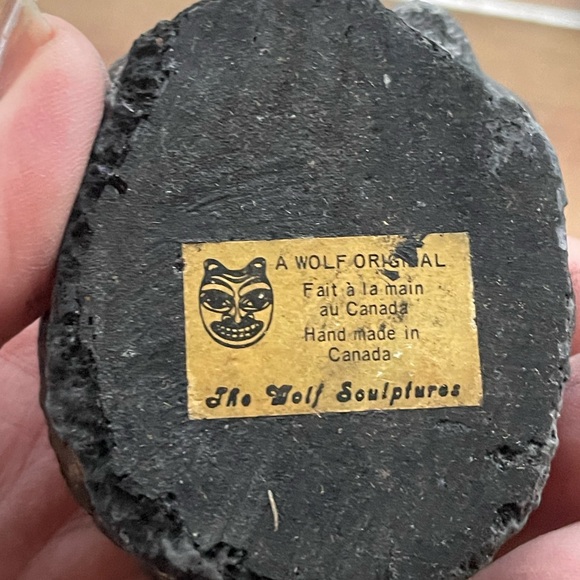 The Wolf Sculptures - Picture 3 of 3